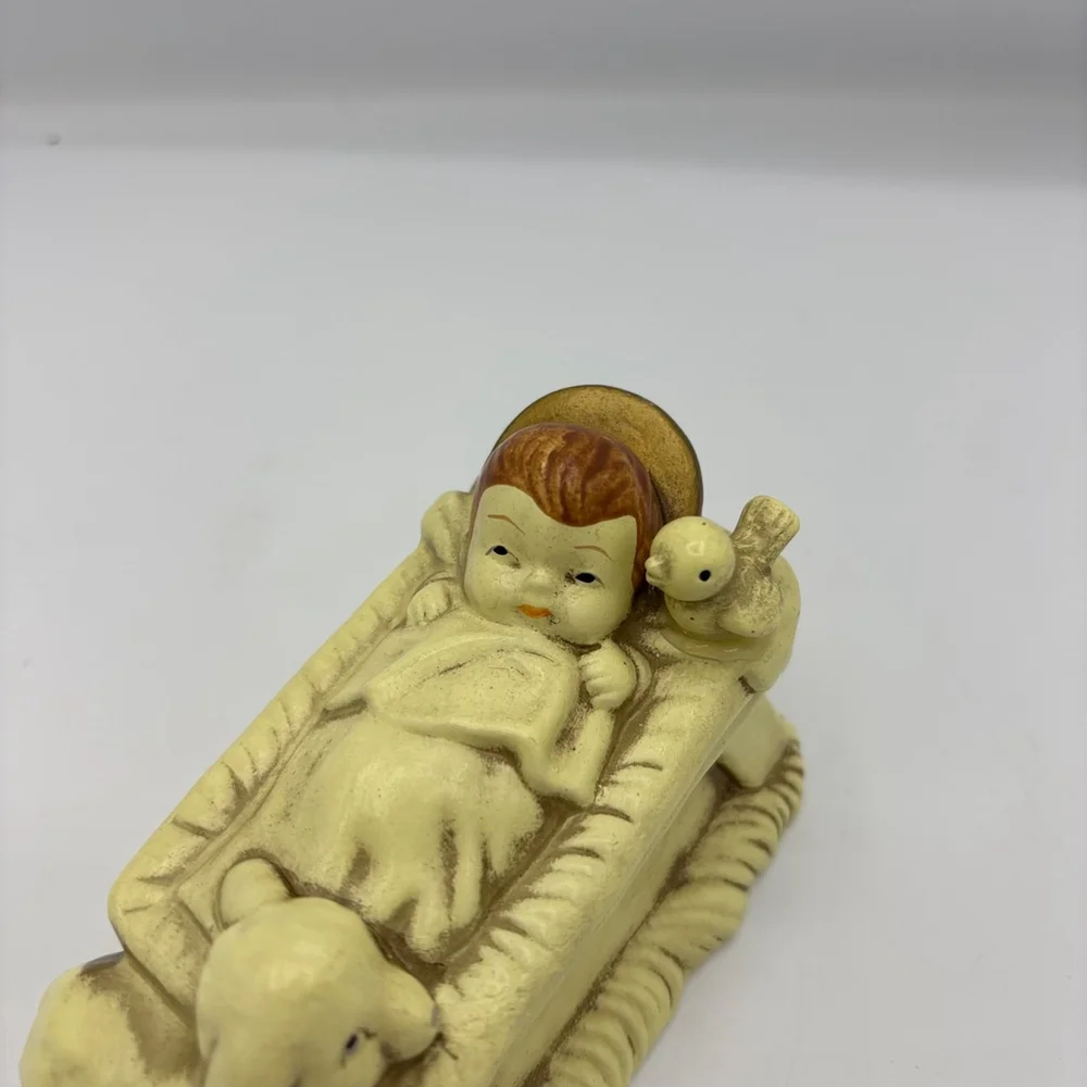 Vintage Lund’s Lites Baby Jesus Manger Figurine Korea Nativity Lamb Dove 1980s